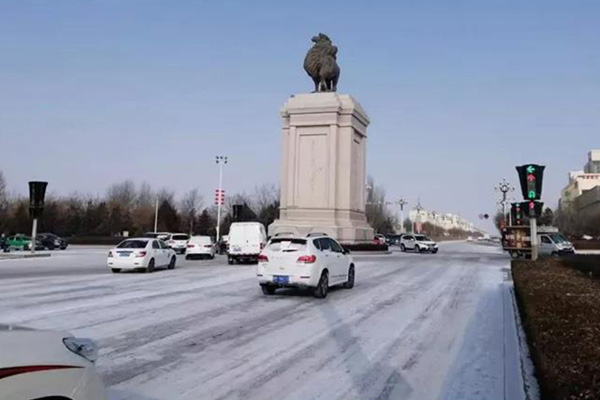 君卓精神|行而不輟至千里，履踐致遠志青衿