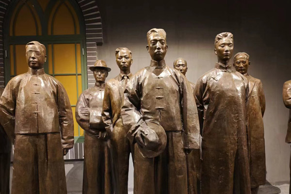 西安展廳裝修設計公司提供博覽館的裝修設計可以根據展覽內容、觀眾群體和空間大小等因素來進行規(guī)劃