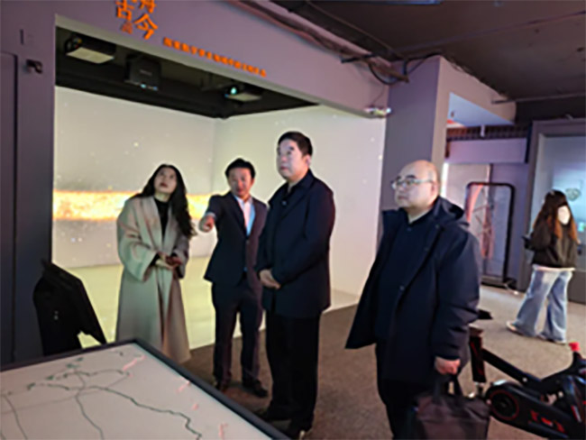 邯鄲市商務(wù)局毛俊明等領(lǐng)導(dǎo)蒞臨君卓展覽裝飾（邯鄲公司）調(diào)研指導(dǎo)工作